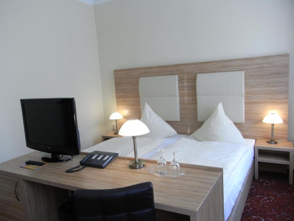 Palais Am Kleistpark Hotel Frankfurt  Room photo